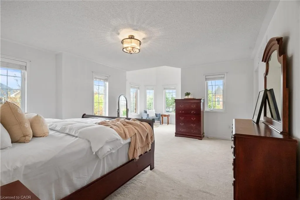 5554 Linwell Place