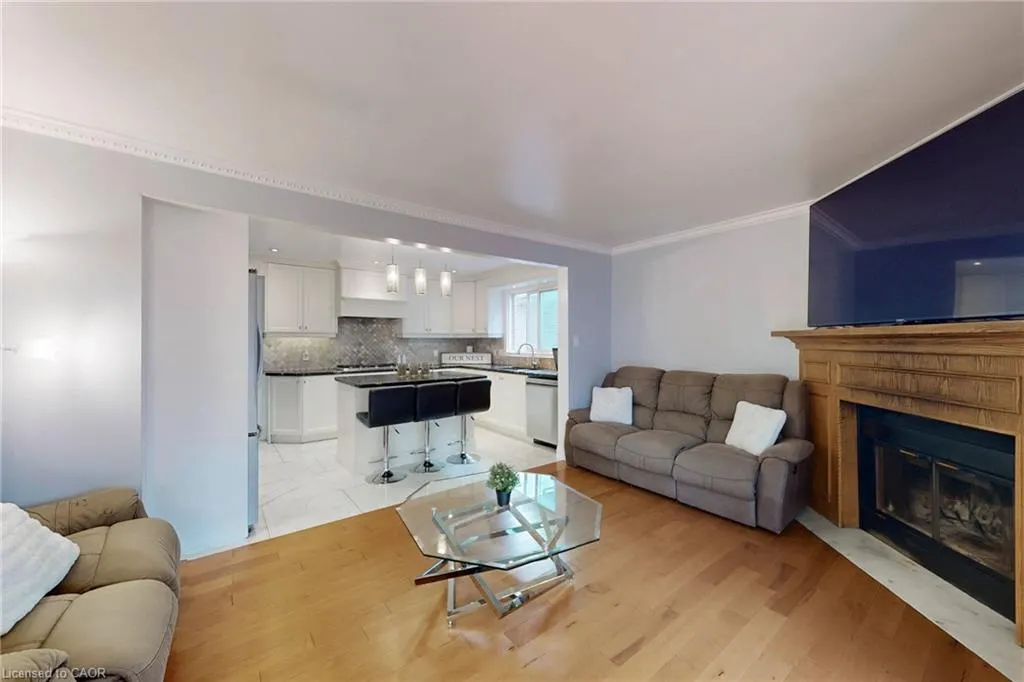 18 Millpond Place