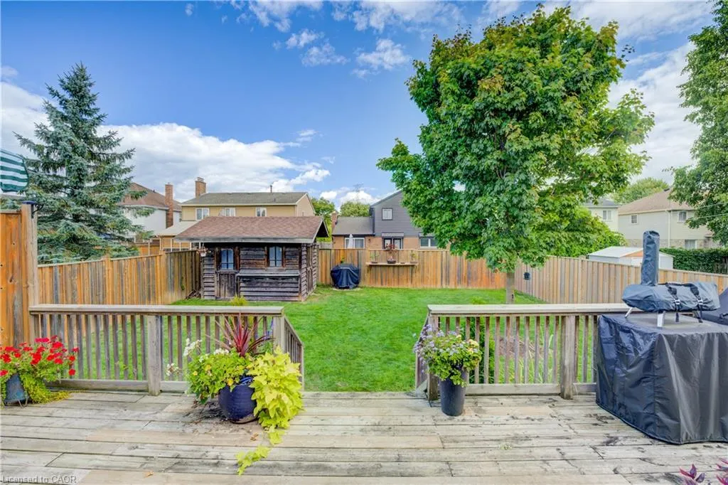 18 Sugar Maple Street