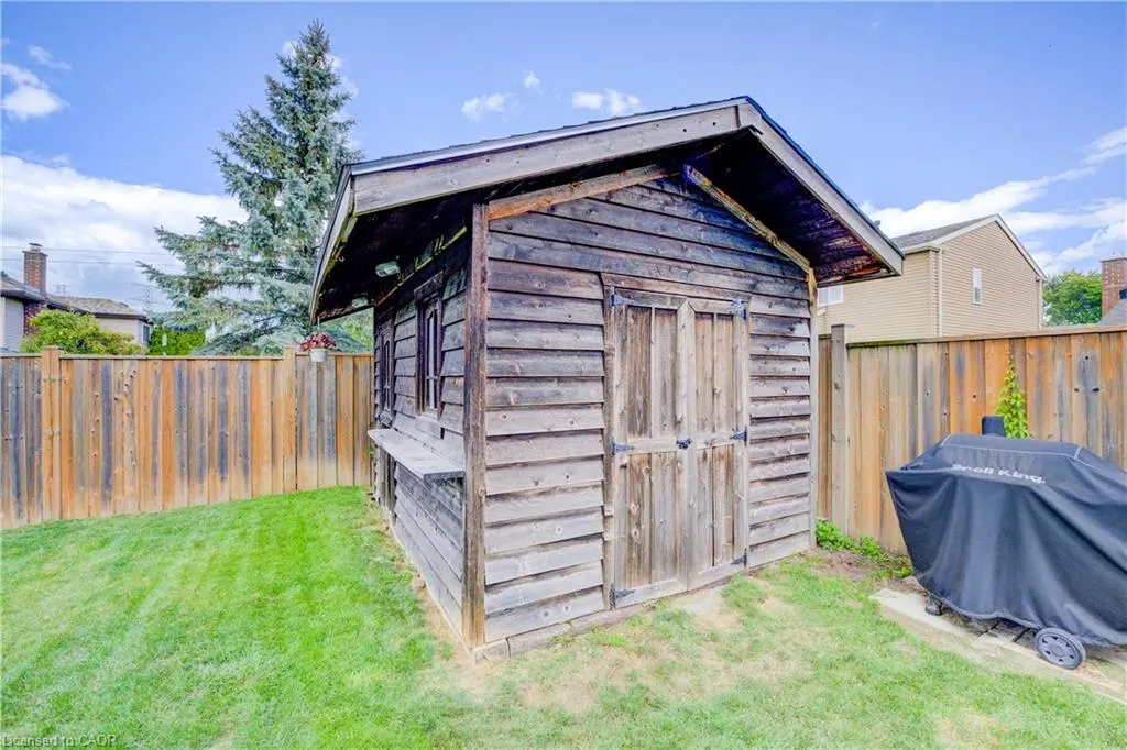 18 Sugar Maple Street
