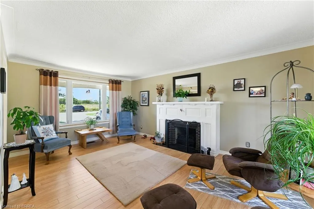 207 Robinson Road