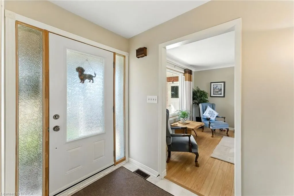 207 Robinson Road