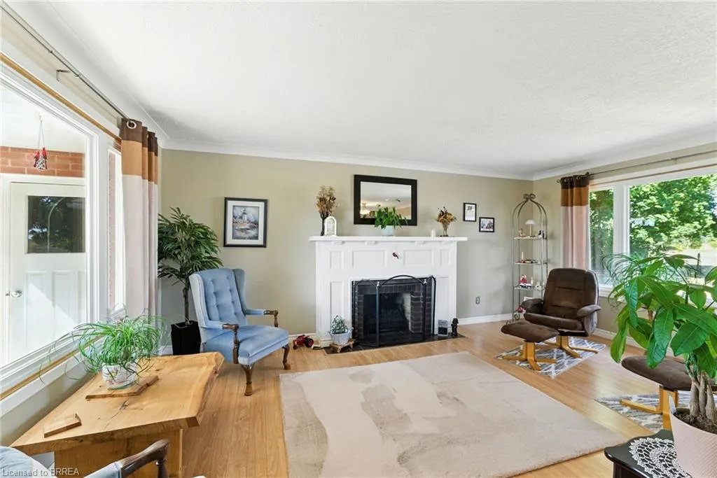 207 Robinson Road