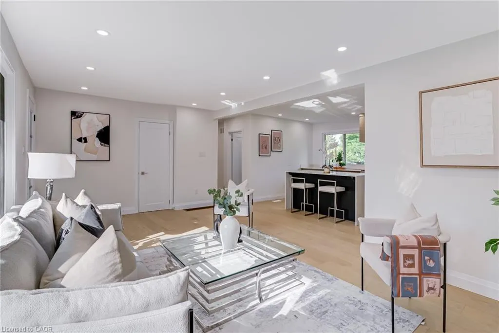 13 Skyland Drive