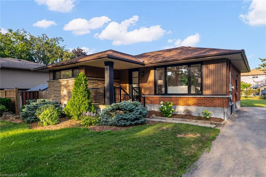 13 Skyland Drive