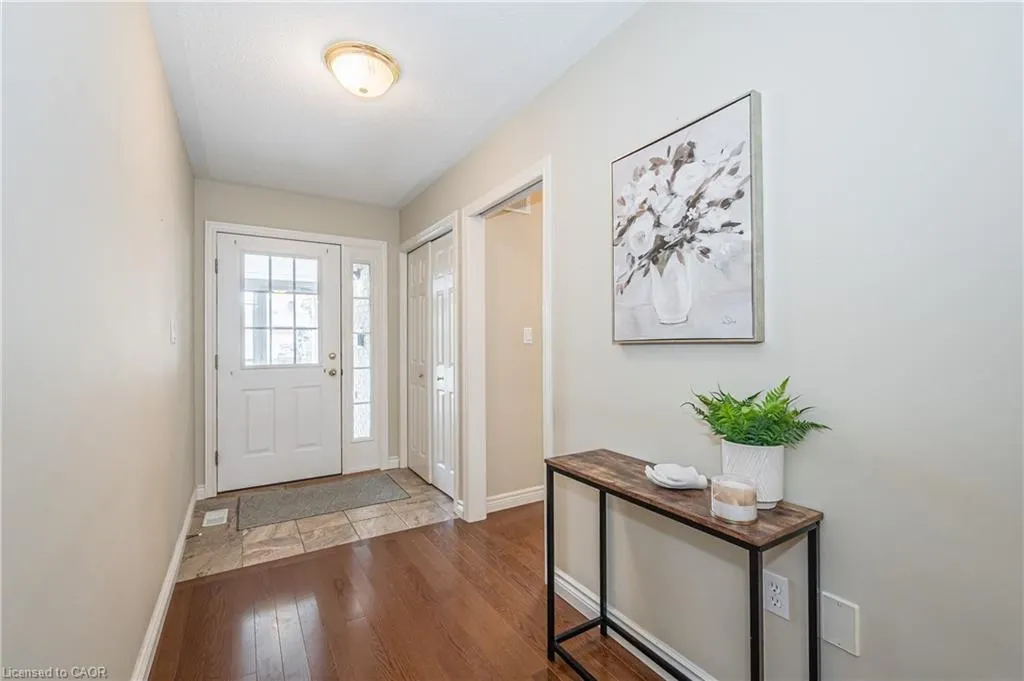 24 Beechlawn Boulevard
