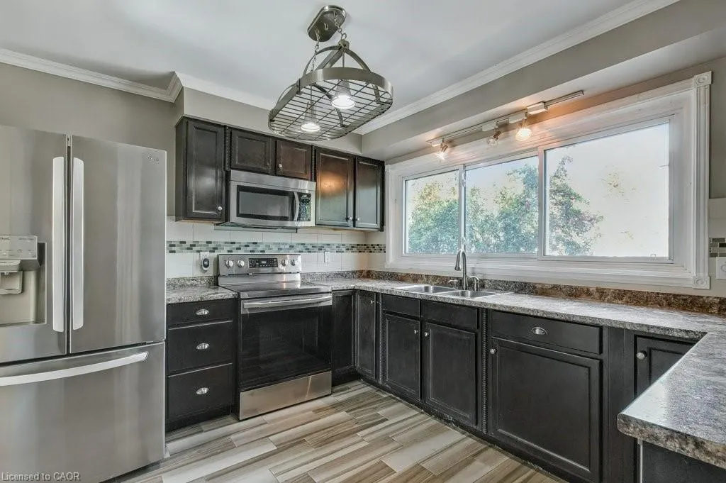 230 Blair Road, #7