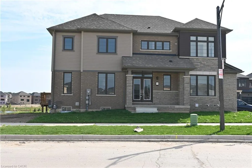 1 Bee Crescent