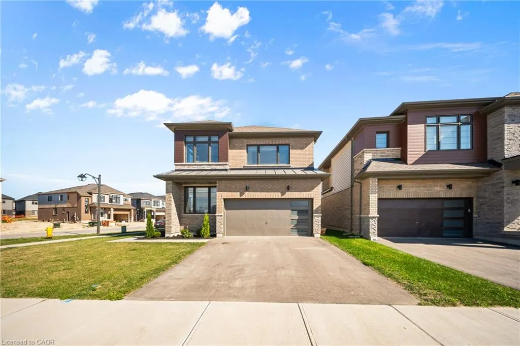 1 Bee Crescent