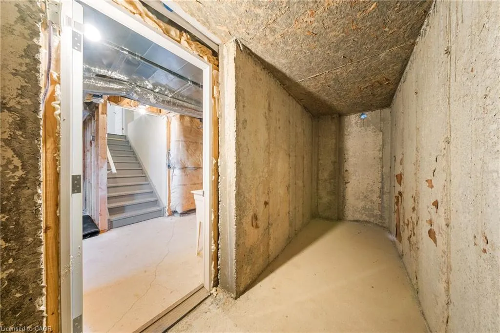 1 Bee Crescent
