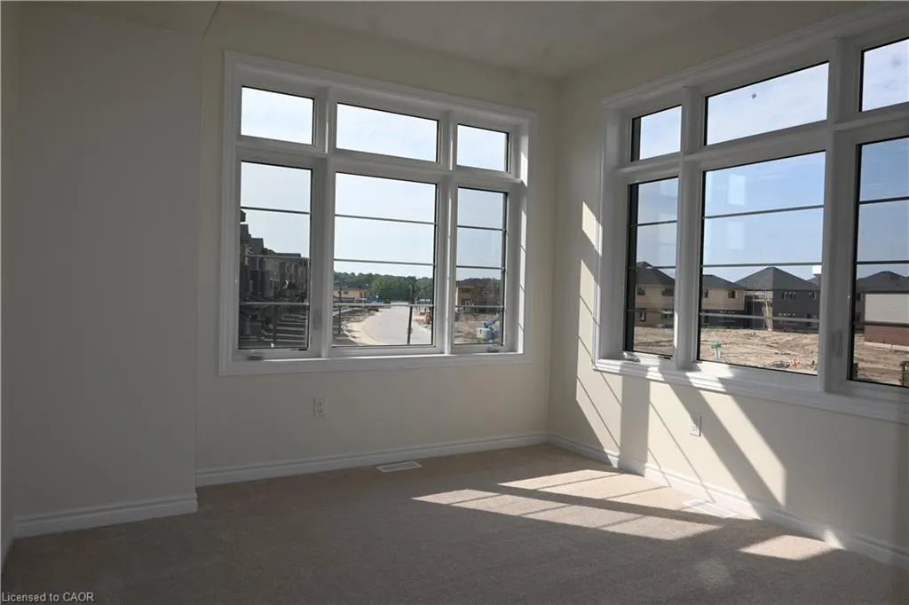 1 Bee Crescent