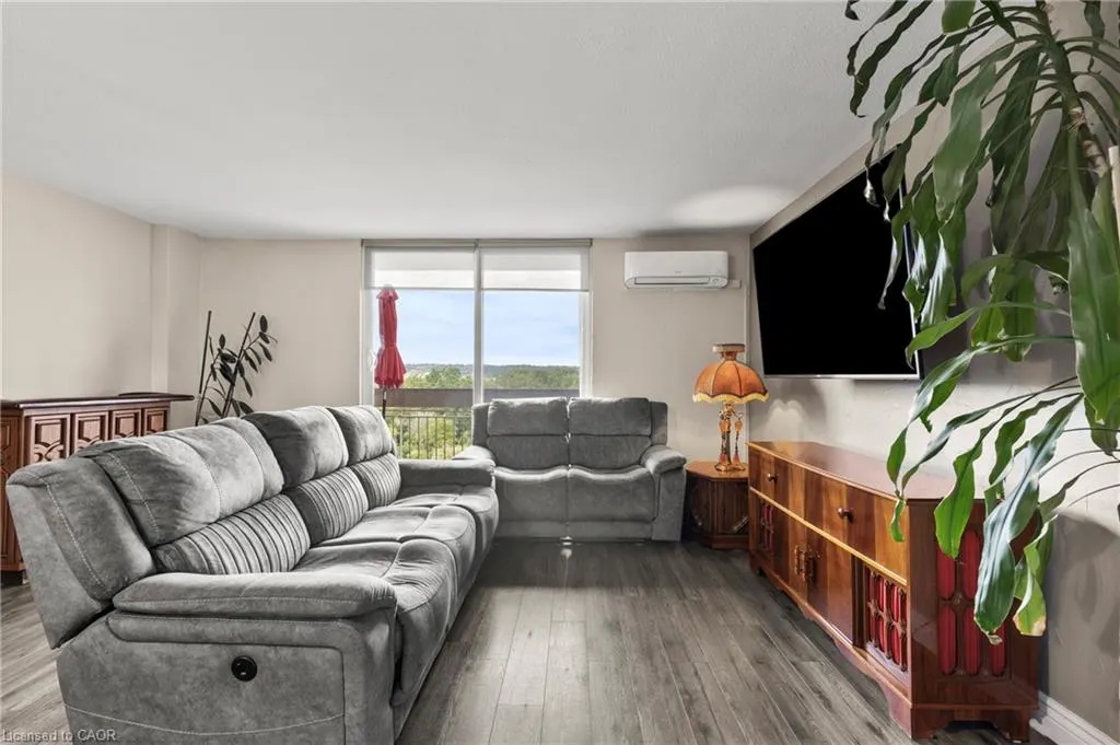 350 Quigley Road, #512