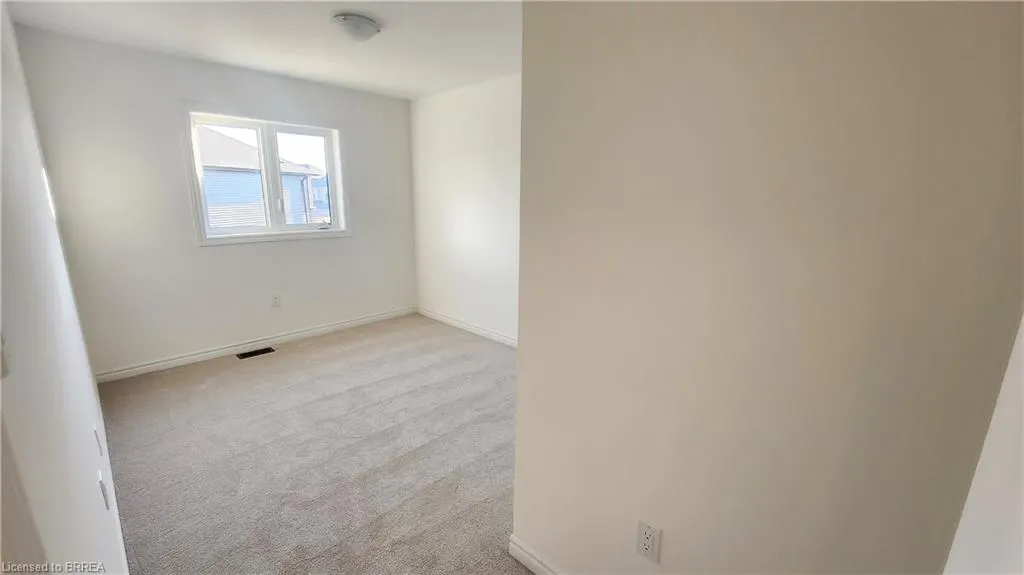 62 Macklin Street