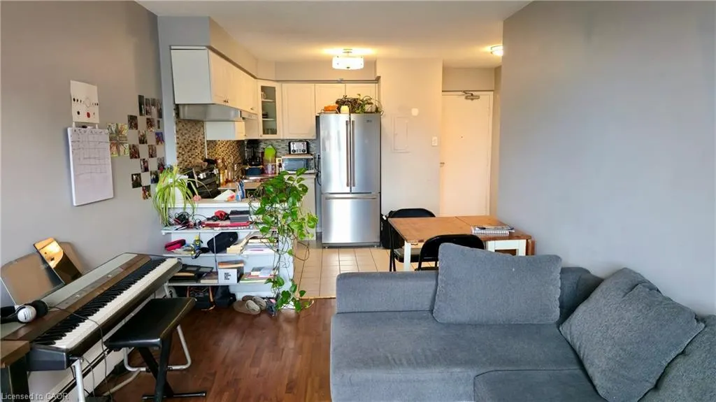 30 Summit Avenue, #503