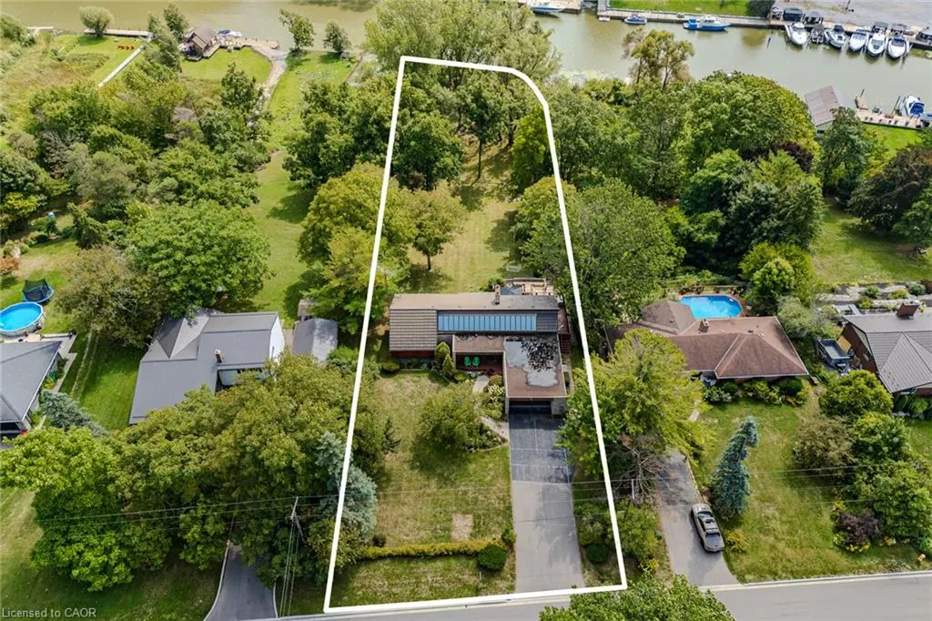 38 Sunninghill Dr