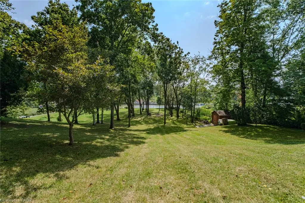 38 Sunninghill Dr
