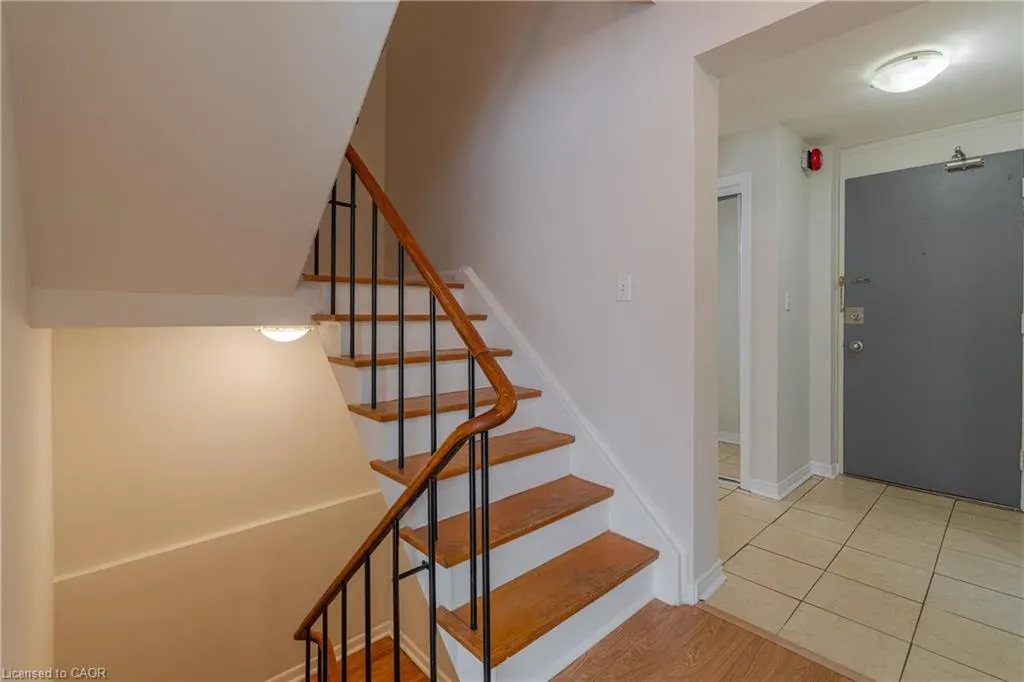 3308 The Credit Woodlands, #20