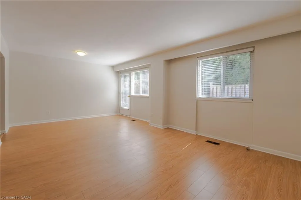 3308 The Credit Woodlands, #20