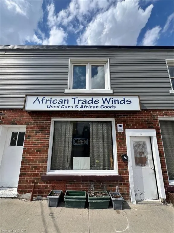 6 Jackson Avenue