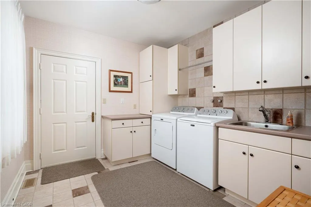 276 Carrington Place