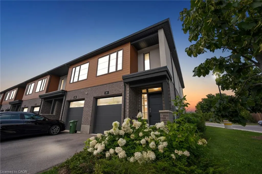 26 Steele Crescent