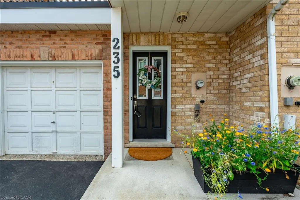 2075 Walkers Line, #235