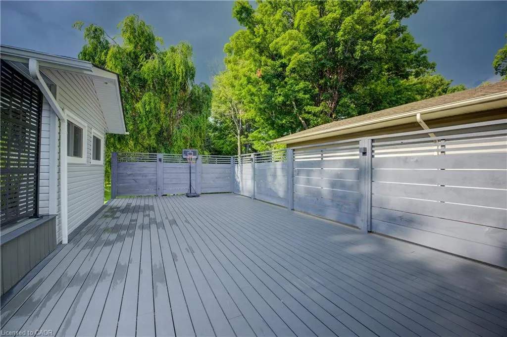 120 Rennie Drive