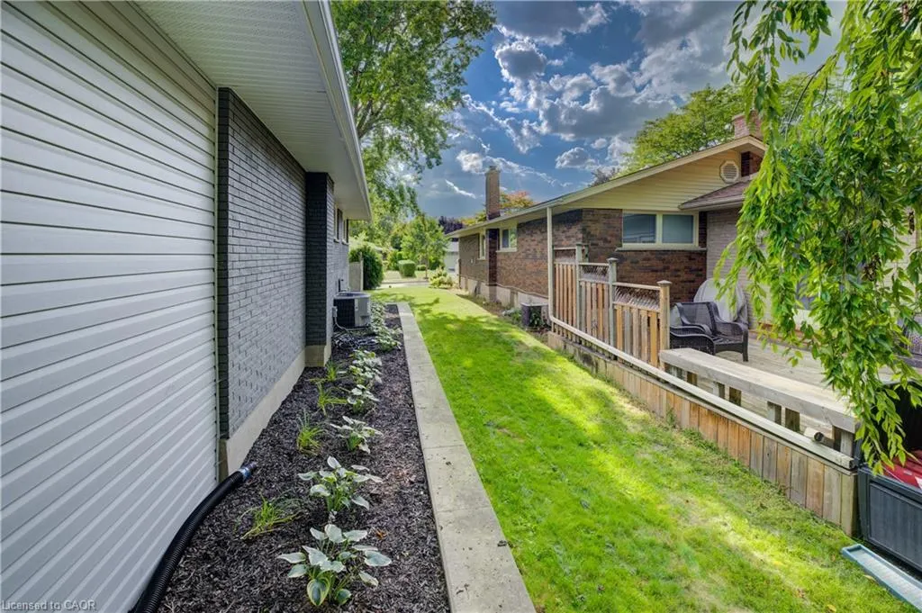 120 Rennie Drive
