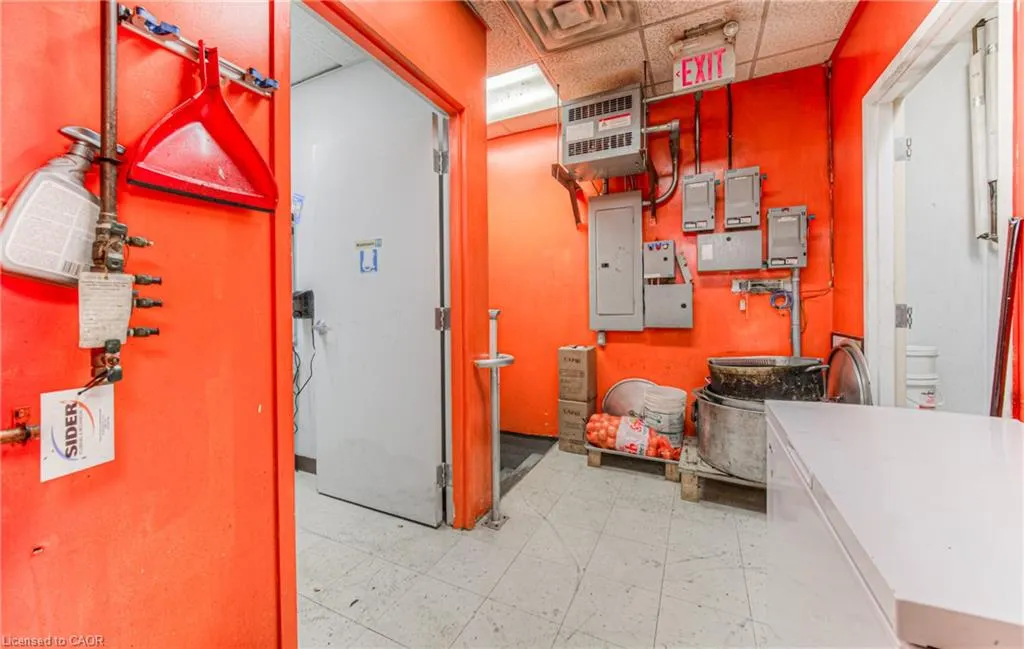 1450 Block Line Road, #106
