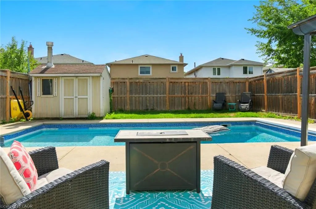 580 Deerhurst Drive