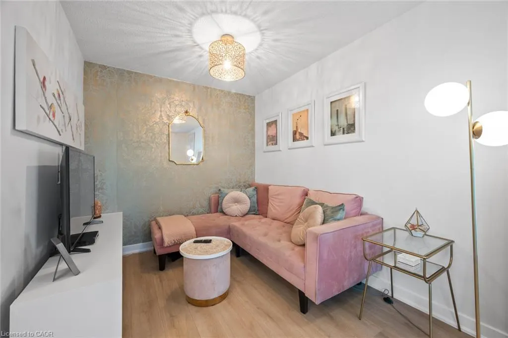 80 Western Battery Road, #222