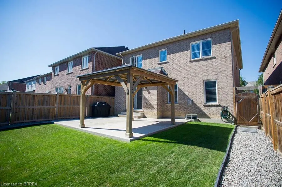 15 Wilmot Road