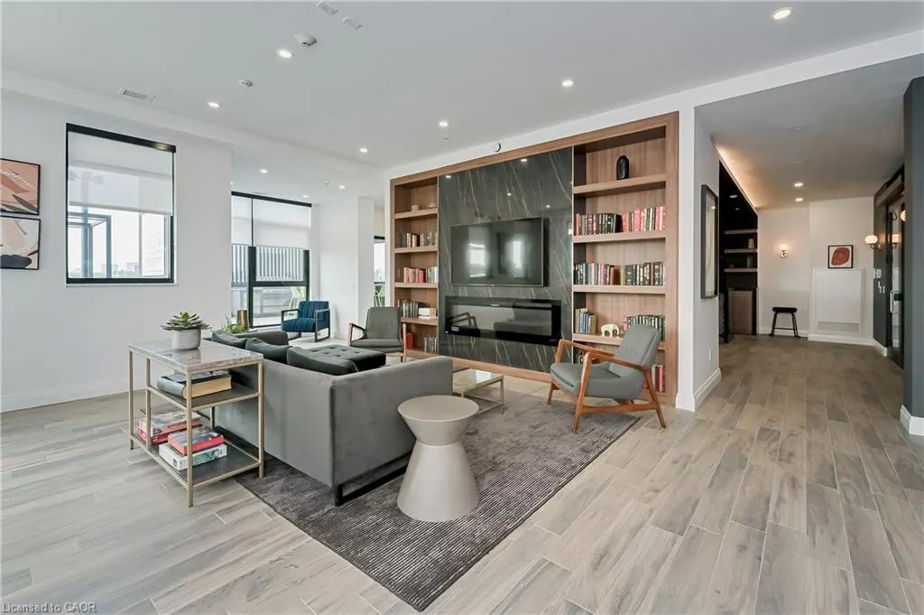 181 King Street S, #710