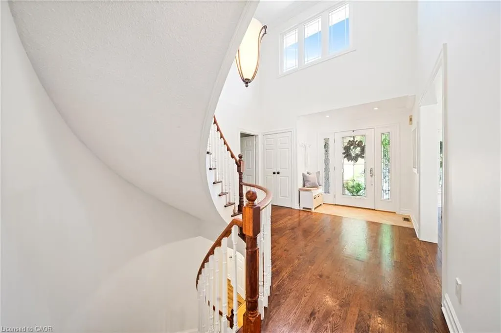 1246 Old Carriage Way