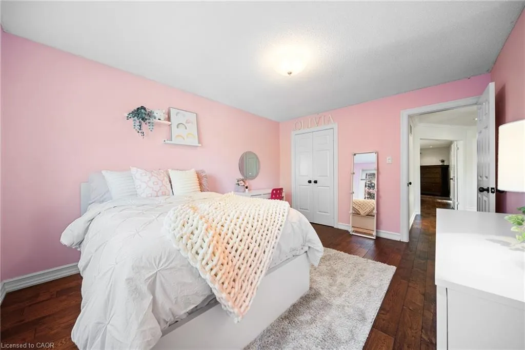 1246 Old Carriage Way