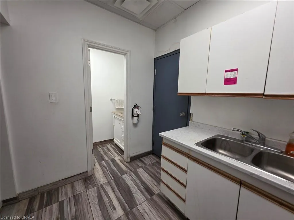85 Emilie Street, #Main Floor