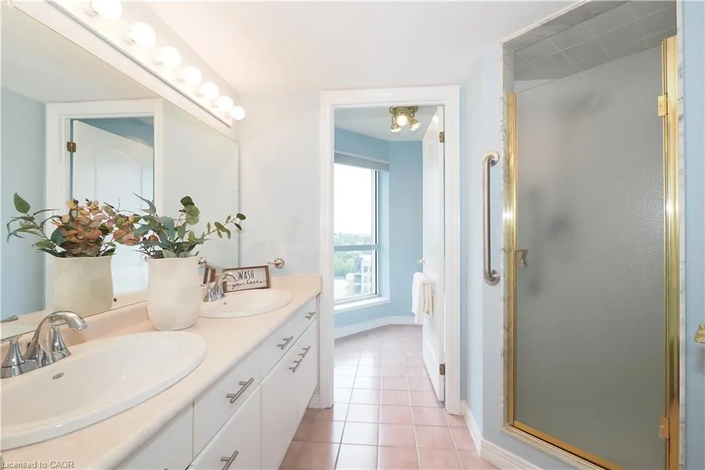 190 Hespeler Road, #1001