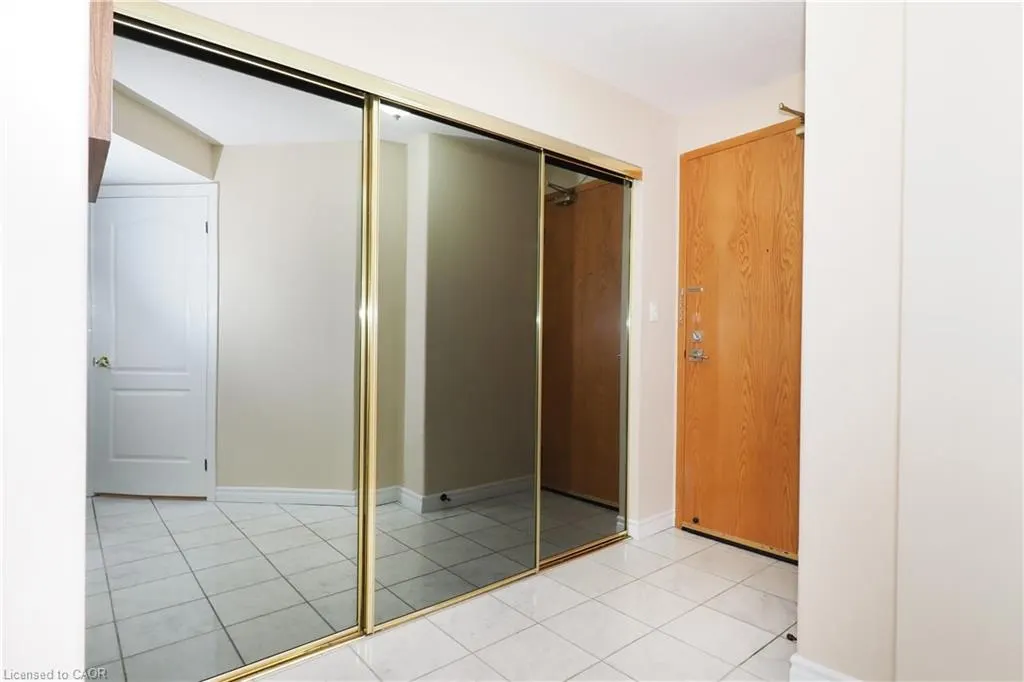 190 Hespeler Road, #1001