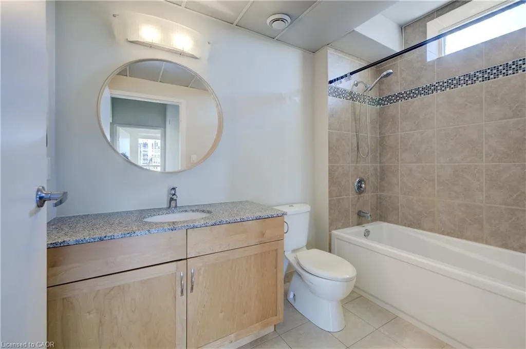 36 Regina Street, #401