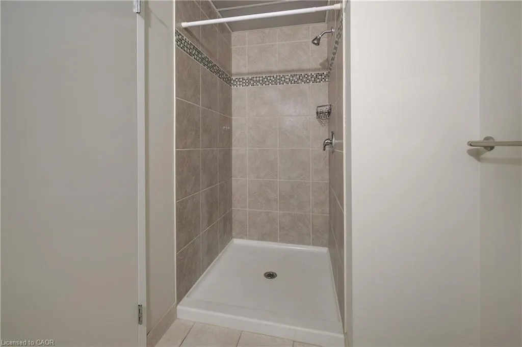 36 Regina Street, #401