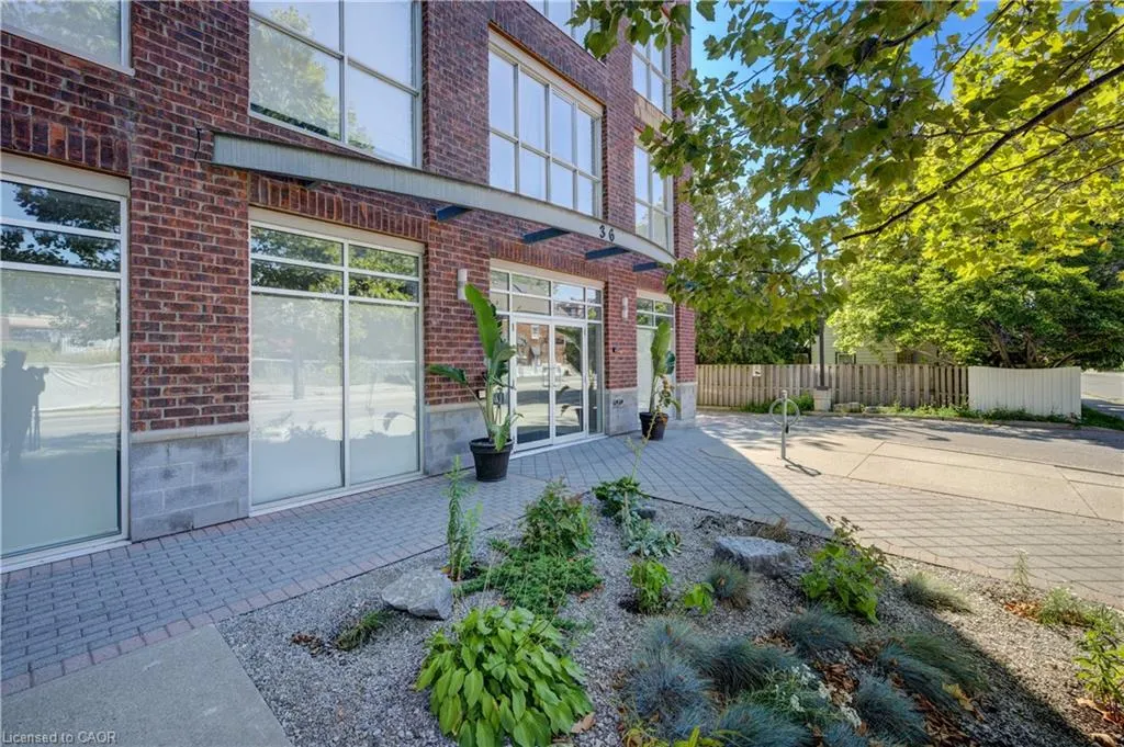 36 Regina Street, #401