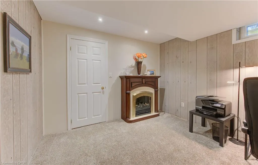 89 Woolwich Street, #12
