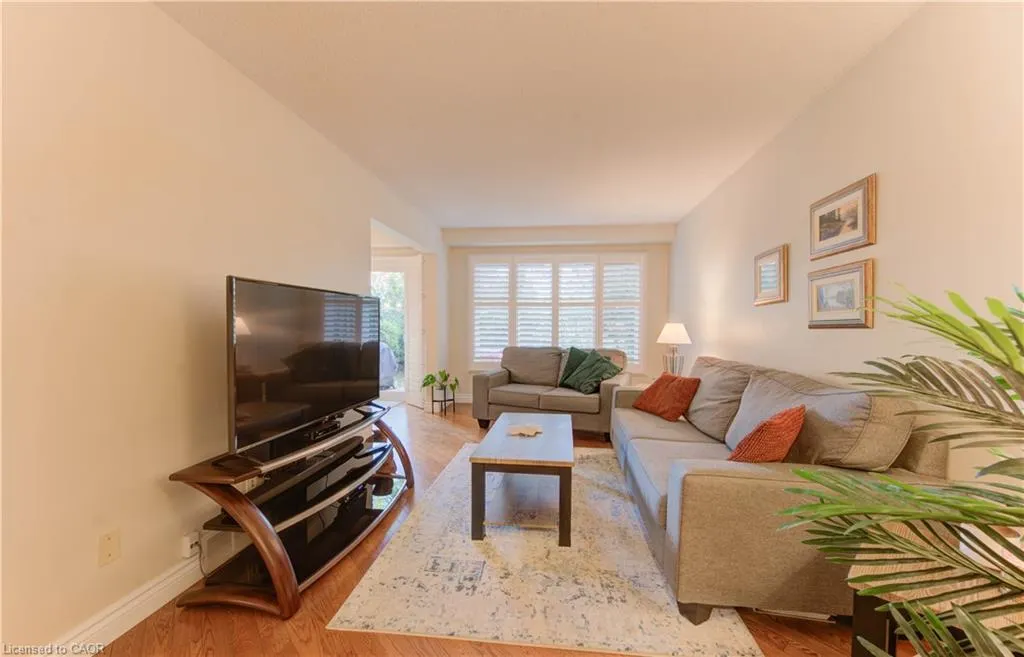 89 Woolwich Street, #12