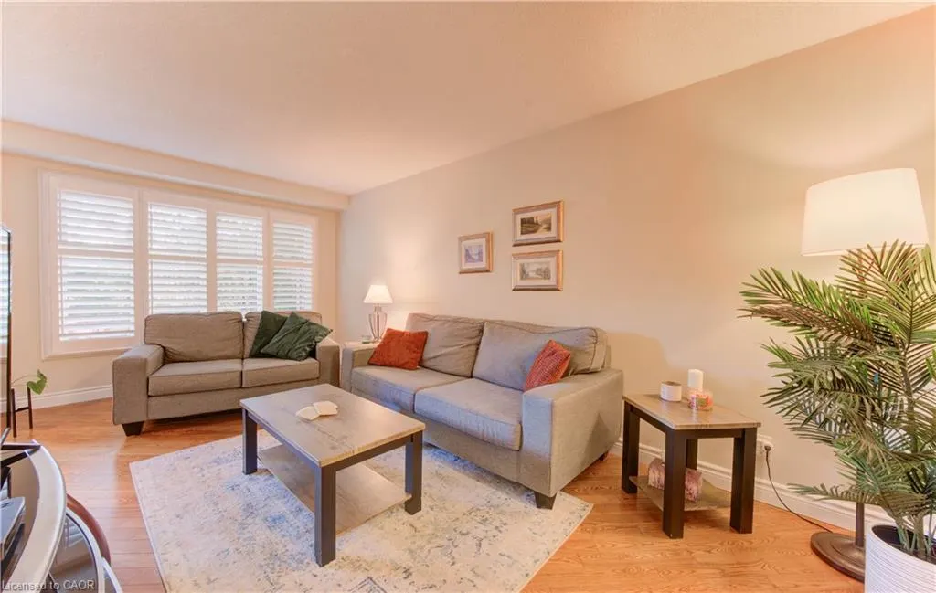 89 Woolwich Street, #12