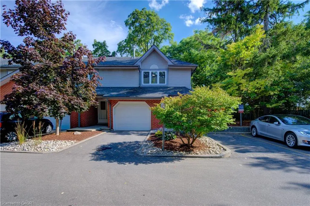 89 Woolwich Street, #12