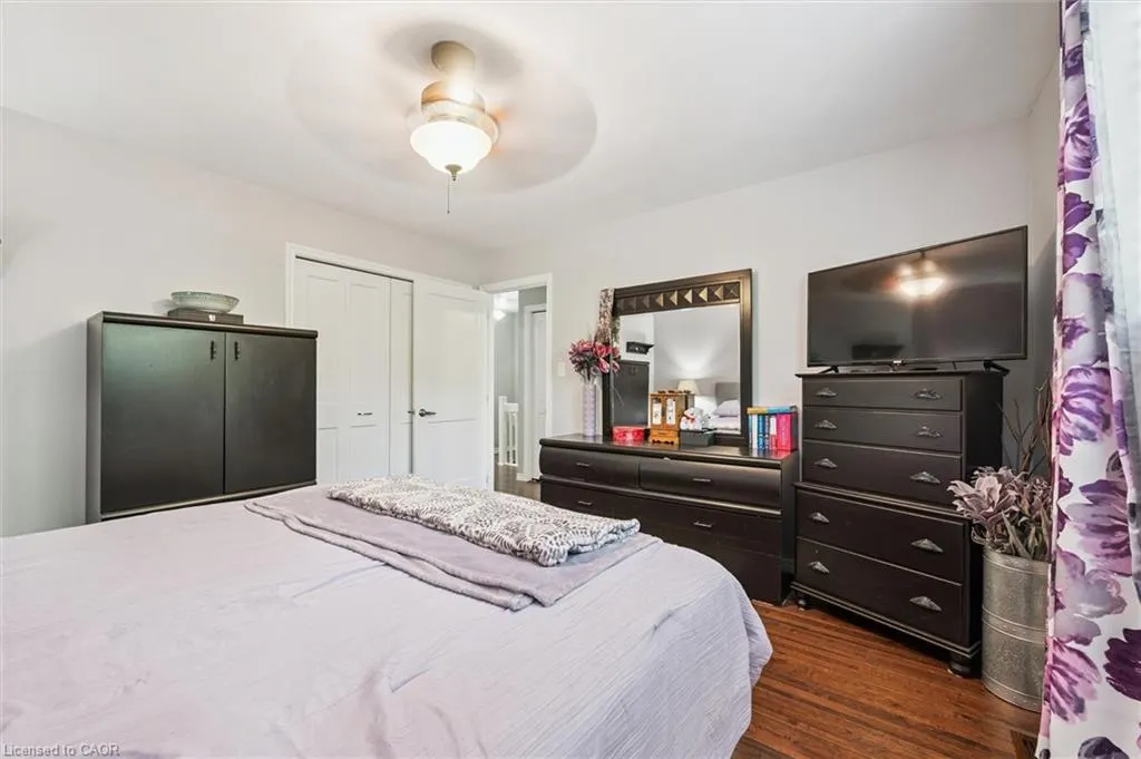 174 Sunpoint Crescent