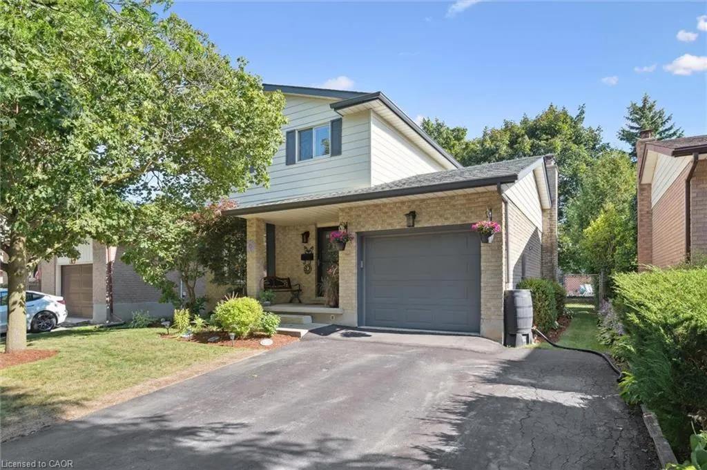 174 Sunpoint Crescent