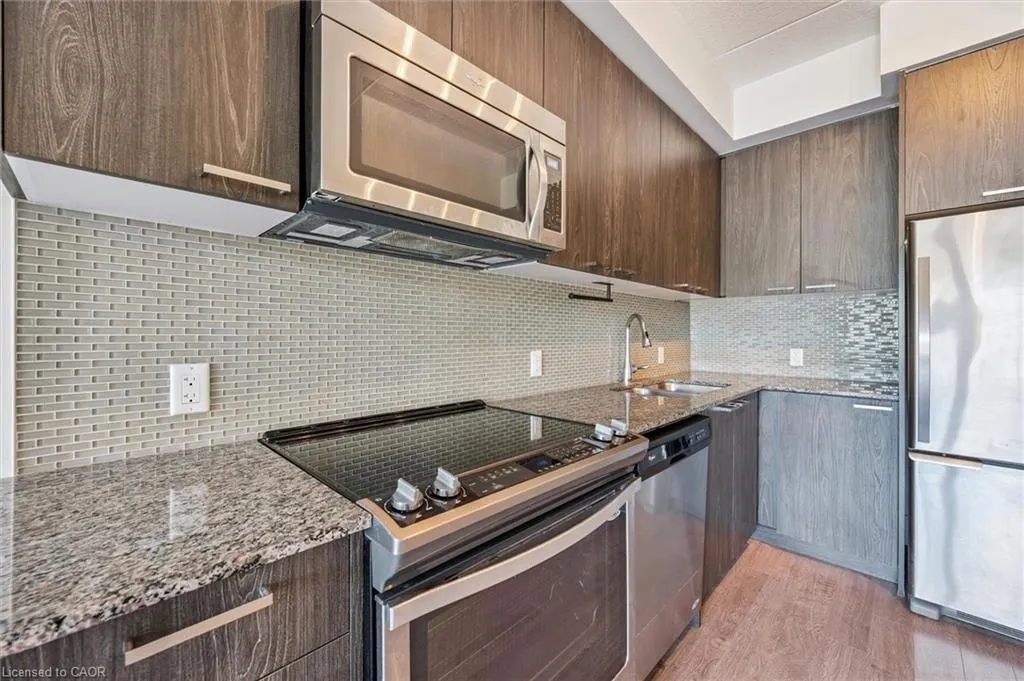 155 St. Leger Street, #208