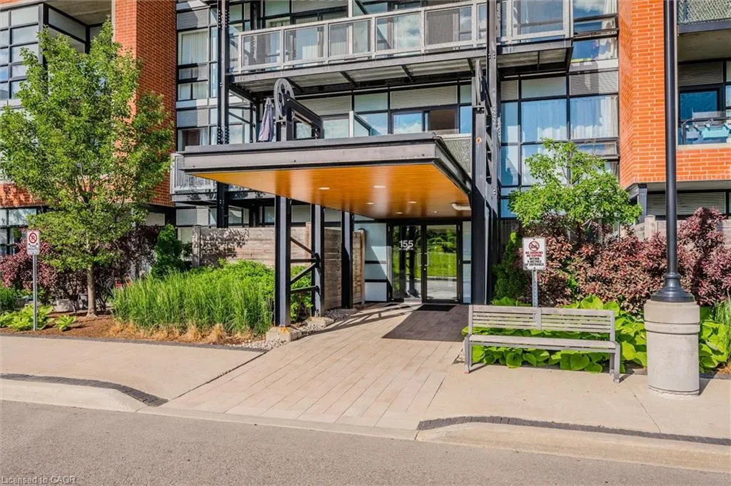 155 St. Leger Street, #208