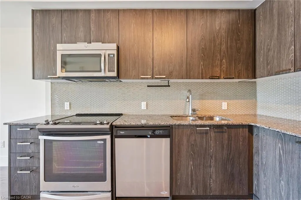 155 St. Leger Street, #208